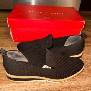 Kelly & Katie Lexine Black Slip-On Shoes
